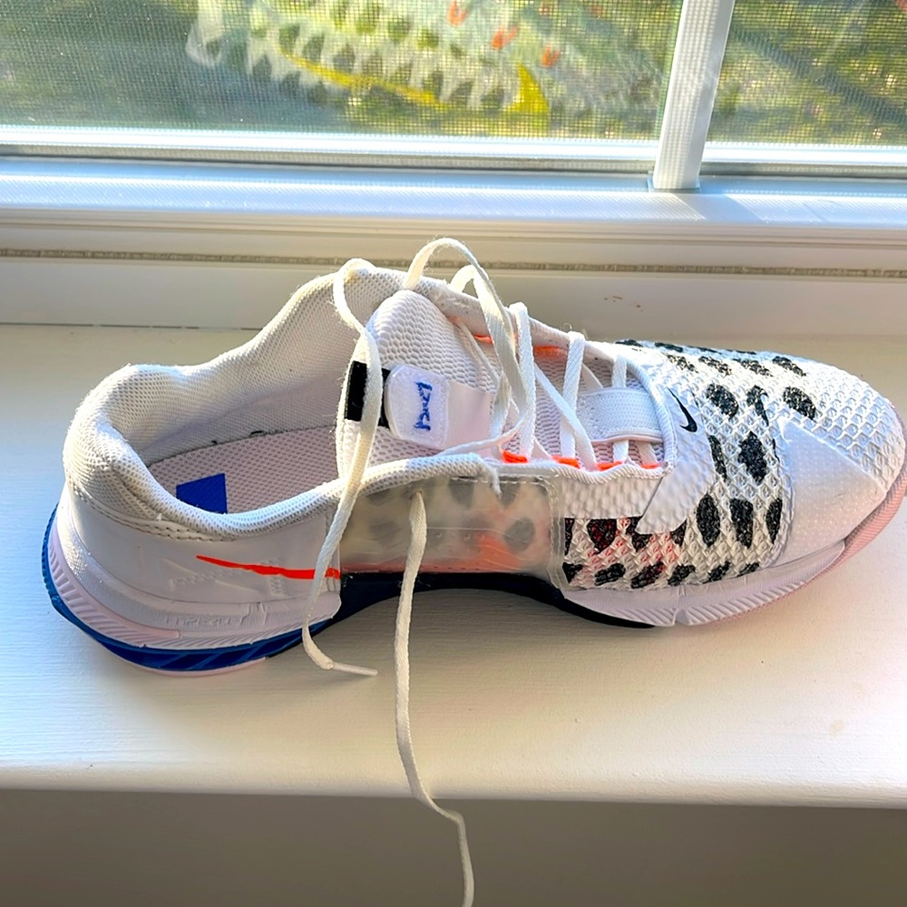 Nike lifting shoes